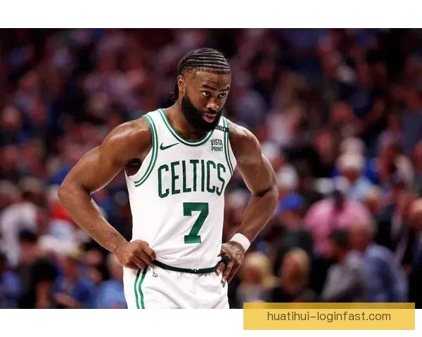 凯尔特人击败雷霆终结12连胜 布朗砍31分8篮板 亚历山大空砍33分